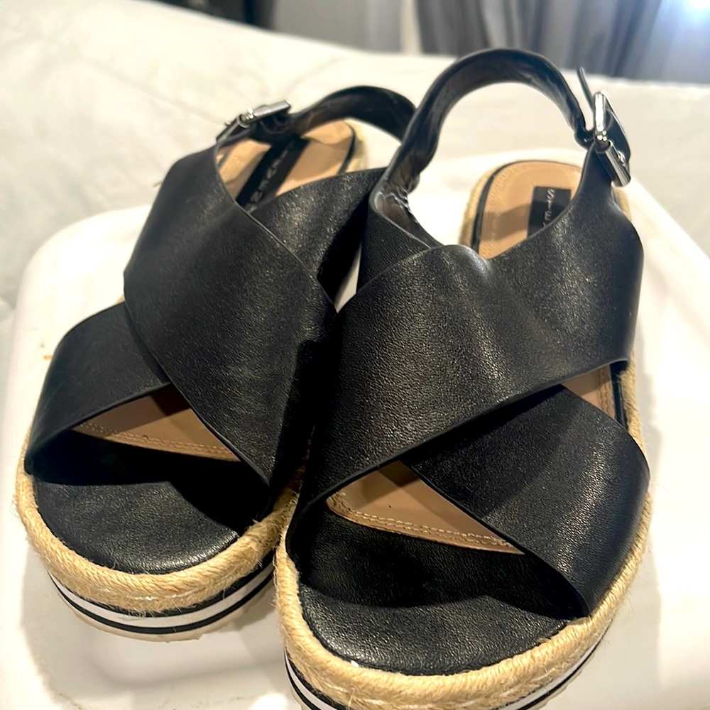 Steve Madden sandals cute maybe worn once or twice